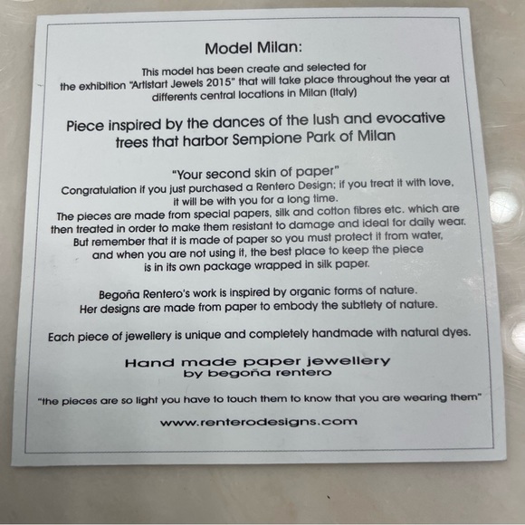 Begona Rentero bracelet.  Made from paper, silk & cotton - Picture 4 of 9